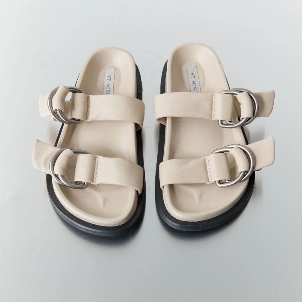 BRAND NEW IN BOX - St. Agni Ring Detail Slides Ecru